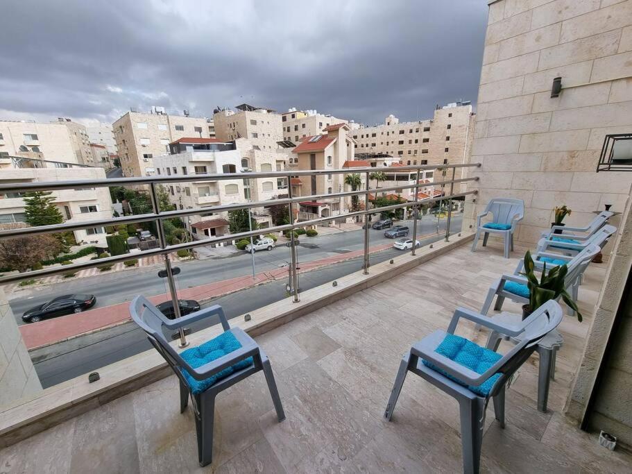 Deir Ghbar 3 Rooms Apart Amman Exterior photo